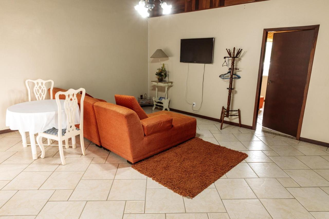 Pousada Homestay Jaraguá do Sul エクステリア 写真